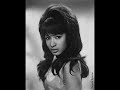 Ronnie Spector sings BACK TO BLACK Amy Winehouse