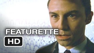 Looper Featurette - Joseph Gordon-Levitt and Bruce Willis
