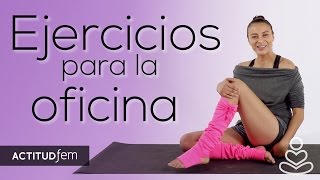 A lo largo del día vamos acumulando tensión en nuestro cuerpo, así que si tienes un trabajo que te exija estar 8 horas en un escritorio frente a tu computadora, te recomendamos hacer estos 3 estiramientos para relajarte. 