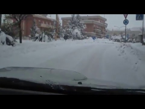 Neve a Tolentino 5 Febbraio 2012.mp4