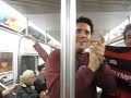 Galera no metro de NYC