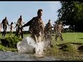 28 Weeks Later - Don running from house 28 Weeks Later - Don running from house