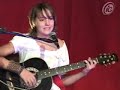Mallu Magalh�es canta \"Vanguart\" no Poploaded do iG