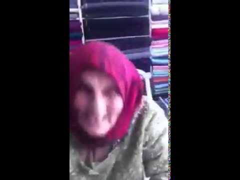 رقص وغناء عجوزة مضحكة جدا ~°^°~