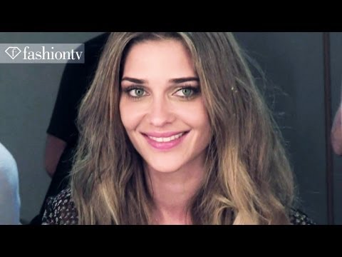 Ana Beatriz - SUBSCRIBE: http://bit.ly/SubscribeFTV http://www.FTV.com/videos RIO DE JANEIRO - Models are hustling backstage at the Blue Man show during FFW Fashion Rio, w...