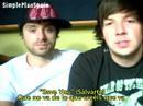 vlog d�nde los protagonistas son el grano de chuck, el tatto de pierre y si os vlogs ganan a los vlogs. 
subtitulado a espa�ol