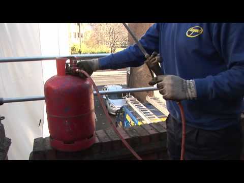 how to fasten rolled roofing