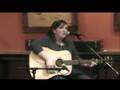 videos de Allie Hutchinson (2)