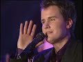 Matt Morgan sings Dicitencello Vuie