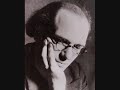 olivier messiaen (1908-1992)
quatuor pour la fin des temps
6th mouvement : danse de la fureur, pour les sept trompettes

violin : vera beths
clarinet : george pieterson
cello : anner bijlsma
piano : reinbert de leeuw
1980