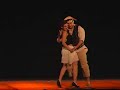 Na brincadeira, levanta poeira (Dan�a Morena no embalo do forr�)