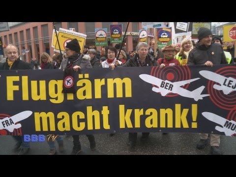 Berlin 2012: Stoppt Nachtflug - Grodemo vor der SPD Zentrale in Berlin am 24.11.2012