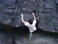 peque�o bloque de 6 movimientos crimpleados y en techo. ubicado en la zona oscura de los bloques de derecho (los techitos) en la entrada principal de la unam, por av: universidad. pa divertirse. escalador 
