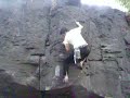 peque�o bloque de 6 movimientos crimpleados y en techo. ubicado en la zona oscura de los bloques de derecho (los techitos) en la entrada principal de la unam, por av: universidad. pa divertirse. escalador 