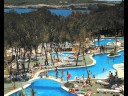 Enjoy an unforgettable family holiday at the Hotel Iberostar Club Cala Barca. Our hotel and apartment complex brings you a programme including a wide range of activities with something for everyone in the family: Days on the beach, tennis, horse-riding, rifle shooting, scuba diving, etc. An additional feature of Hotel Iberostar Club Cala Barca on Majorca is that the hotel is an exceptional location for couples wanting to enjoy some peace and quiet. The surroundings and location of this hotel in Majorca make it magnificent for romantic holidays and for those wanting to spend peaceful days with a partner.