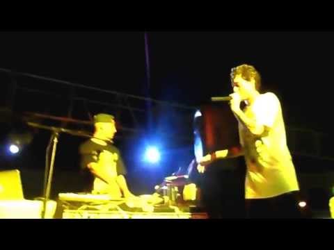 Puerto - CANSERBERO Y APACHE DESDE VENEZUELA POR PRIMERA VEZ EN PUERTO VALLARTA JALISCO MEXICO. 17 DE MAYO 2013 PLAZA DE TOROS LA PALOMA.