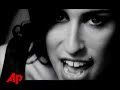 amy winehouse released from hospital