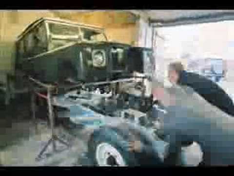Land Rover chassis change in 30 seconds