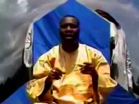 throbule - This is the best cover I've ever heard by this great African artist. A musical triumph! ------------------------------- C'est la meilleure couverture que j'a...