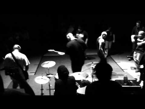 Eek-A-Mouse - Heroes Dead And Gone Eek-A-Mouse - Heroes Dead And Gone