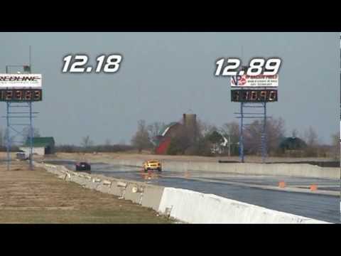 Ferrari / Lamborghini vs Ford Gran Torino Starsky and Hutch with Roush 588