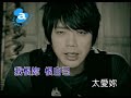 瘋狂音樂網:(不定期開放註冊)http://www.btcrazy.com/bbs(需要瘋狂邀請碼的請pm我)fdzone offical website:http://forum.tw.fdzone.org/?fromuid=211111不定期開放註冊:http://forum.fdzone.org/register.php?fromuid=211111歌名: 我恨妳歌手: 信專輯: 我就是我是從哪一刻起哪一次凝視里你清澈的眼睛開始有陰影擁抱里多了空隙我感覺到你的冷靜你卻不給原因你說心會死去我卻從不相信我以為我們會永遠在一起如果能知道那天我是最后一次吻你我就會把你的呼吸 刺青在心里我恨你 恨自己太愛你恨深到 找不到放棄你的決心你別說 對不起心碎沒多了不起這點痛誰會放在眼里－MUSIC－在合照里的你微笑得很輕是否那時心里已有了決定也許我早就看清我的懷留不住你只是我故意不去聽 你嘆息聲音我恨你 恨自己太愛你恨深到 找不到放棄你的決心你別說 對不起心碎沒多了不起這點痛誰會放在眼里我恨你 恨自己太愛你恨深到 找不到放棄你的決心別再說 對不起心碎沒多了不起這點痛誰會放在眼里這點癡情我還給得起