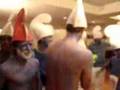 Los pitufos descontrolan el restaurant