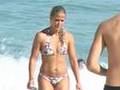 Milene Domingues na praia,MUITO GOSTOSA!!!
