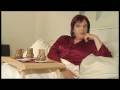 Gisela mit Krüger-Cafe im Geschäft 