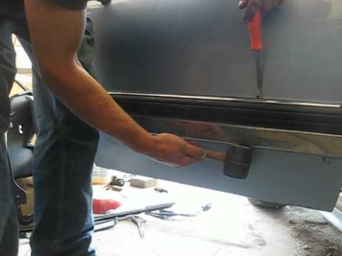 how to remove hq door trim
