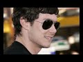Adam Brody video Adam is so charming!!!!
Kiss me sixpence none the richer clip