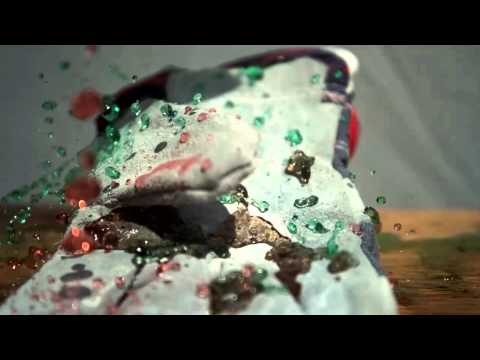Super Hydrophobic Surface and Water in Slow Motion