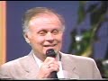 featuring the great glen payne; one of my favorites!!

group members are george younce, glen, mark trammell, danny funderburk, and roger bennett on piano.