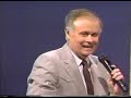 featuring the great glen payne; one of my favorites!!

group members are george younce, glen, mark trammell, danny funderburk, and roger bennett on piano.