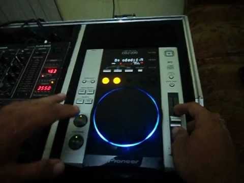 djs - Aqui demostro os equipamentos usados por um dj e algumas funções basicas,espero ajudar um pouco os que procuram informações sobre este assunto.OBS,!!!!!! Se ...