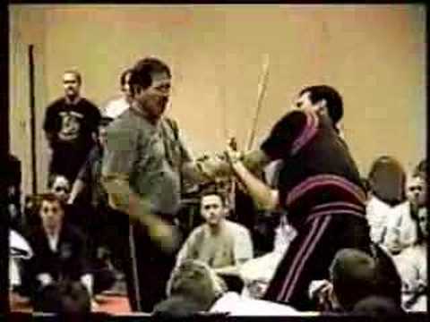 presas - Featuring: Grandmaster Remy A. Presas Approx: 40 min You will learn: Locking Techniques Empty hand Single Sinawali locking Techniques For more information vi...