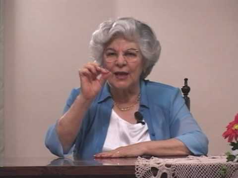 A médium Isabel Salomão de Campos nos mostra como progredir espiritualmente.
