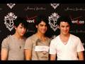 videos de Love Comes A Jonas Brothers Love Story Chapter 19