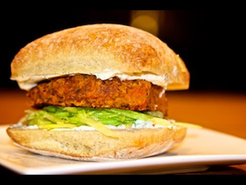 Recette de cuisine - Végé Burger et tartinade de yogourt
