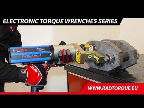 Видео: Гайковерт моментный электрический с цифровым блоком управления E-RAD BLU 4K RAD 21987 / 21220