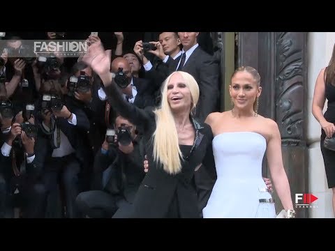 “JENNIFER LOPEZ” at Atelier Versace Fall 2014 Show in Paris by Fashion Channel “JENNIFER LOPEZ” at Atelier Versace Fall 2014 Show in Paris by Fashion Channel