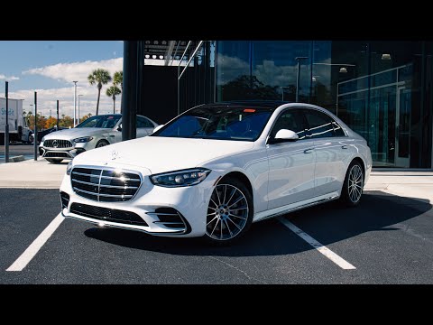 New 2026 MANUFAKTUR Moonlight White Metallic Mercedes-Benz S 580 image 1