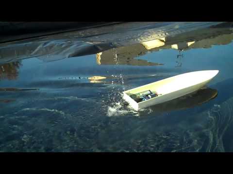 how to drive a jet boat