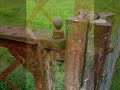 Tout est dans la vidéo... même ce qui ne peut être décrit ou photographié : une ambiance.