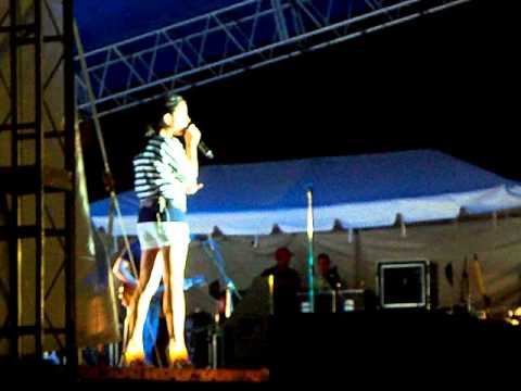 Sara Evans