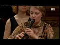 bach brandenburg concerto 2, 2.movement.
claudio abbado, reinhold friedrich (trumpet), michala petri (recorder)giuliano carmignola (violin), lucas macis navarro (oboe, mozart orchestra bologna.
teatro valli, reggio emilia april 21 2007