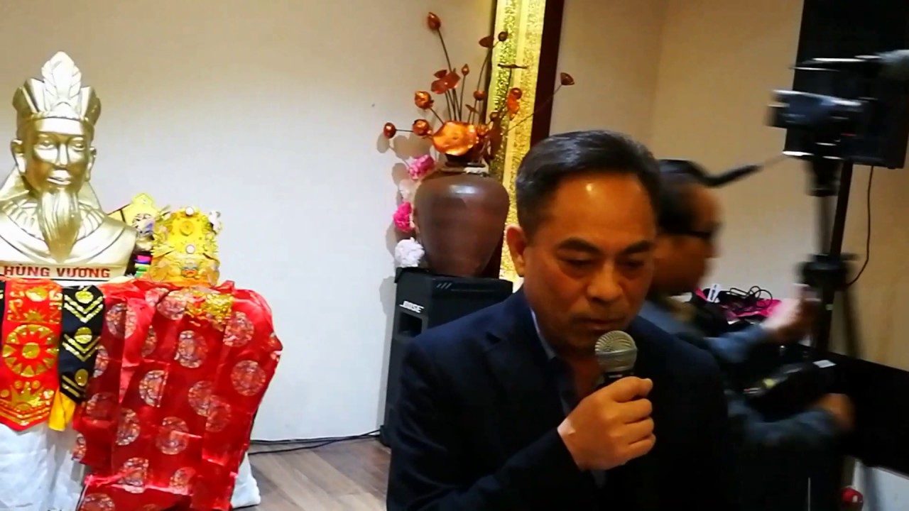 ÔNG NGUYỄN VĂN HIỀN GĐ TTTM ĐỒNG XUÂN PHÁT BIỂU