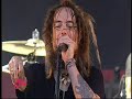 Cavalera Conspiracy - Troops of DoomCAVALERA CONSPIRACY — the new project featuring SEPULTURA founding members Max (guitar, vocals) and Igor Cavalera (drums) alongside SOULFLY guitarist Marc Rizzo — performing the SEPULTURA classic 