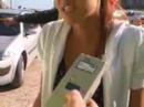 chica muy guapa borracha y una mancha...