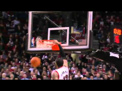 Beautiful Felton to Aldridge alley-oop dunk against the Heat
